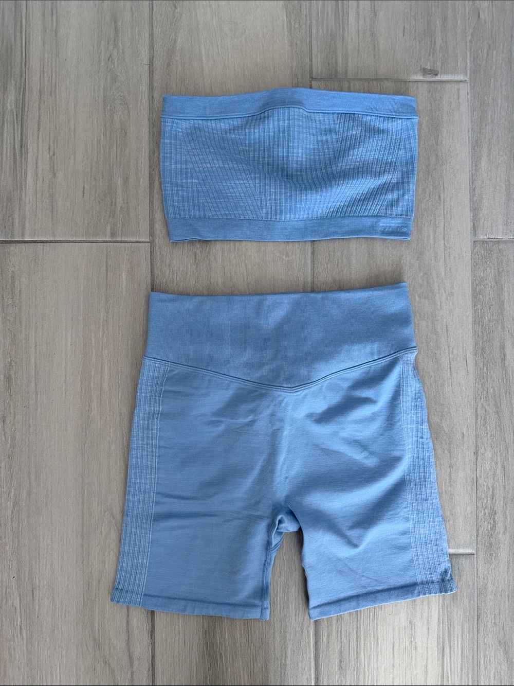 PINK Victoria's Secret Light Blue Seamless High-Waist Bike Shorts & matching Top